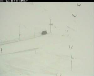 E134 over Haukelifjell i telemark tirsdag morgen. webcam. vegvesenet