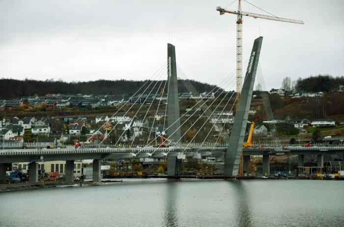 23376236_1542985472461871_8079376215341471558_n